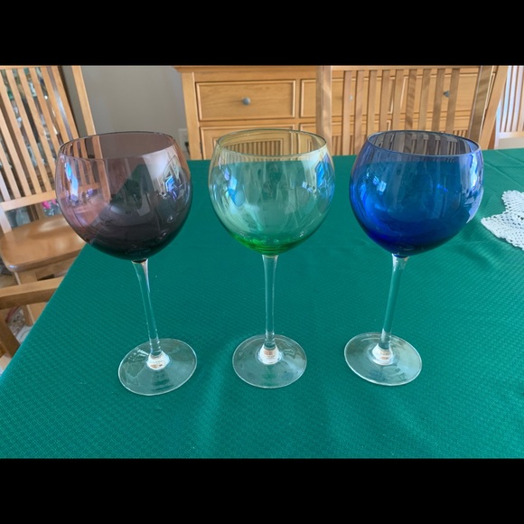 Other - Vintage Colored wine glasses NWOB